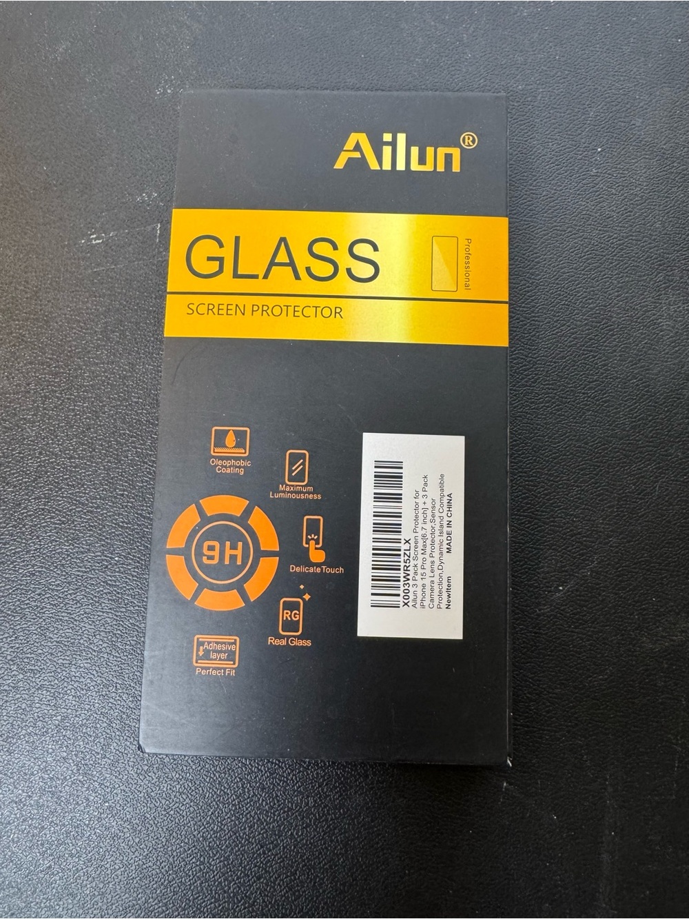 Ailun Black and Gold Tempered Glass Screen Protector iPhone pro max 15
